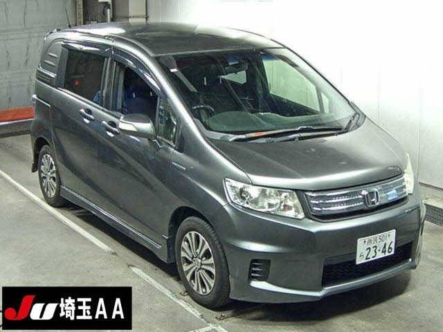 10072 HONDA FREED SPIKE GP3 2012 г. (JU Saitama)